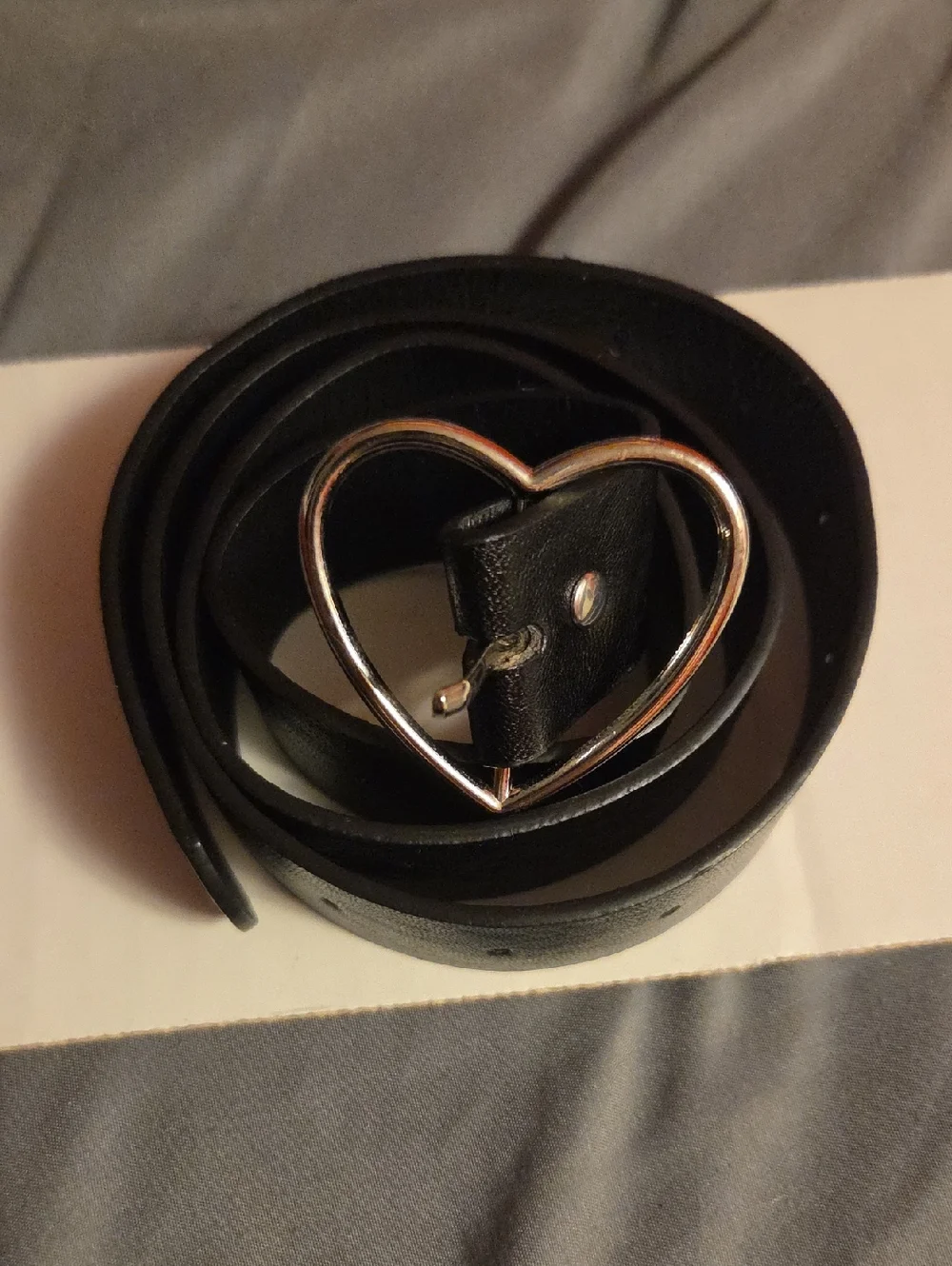 Black Heart-Buckle Leather Belt